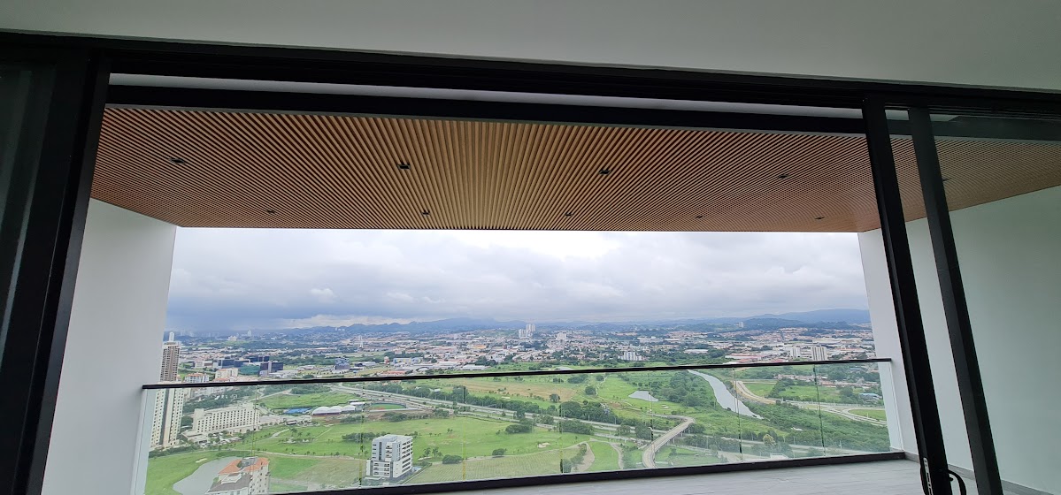 Cielo raso decorativo en proyecto de construcción en Panamá
